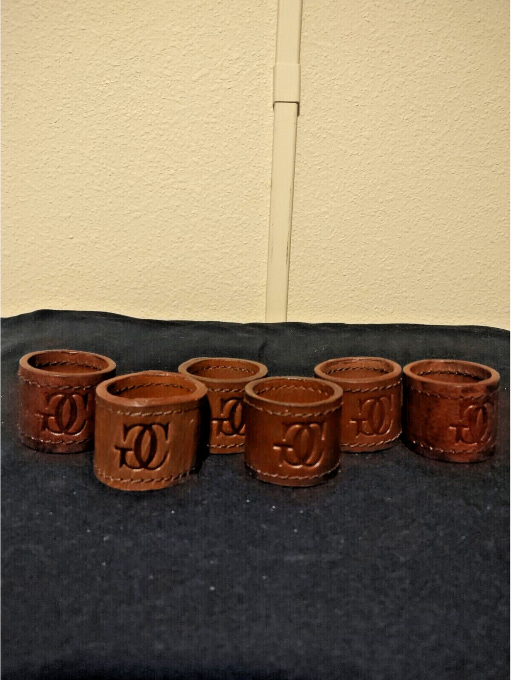 William Sonoma Leather Napkin Holders Logo GC